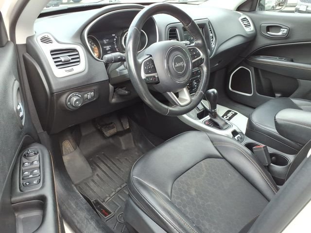 Used 2019 Jeep Compass Latitude w/ Popular Equipment Group AWD/4WD image 19