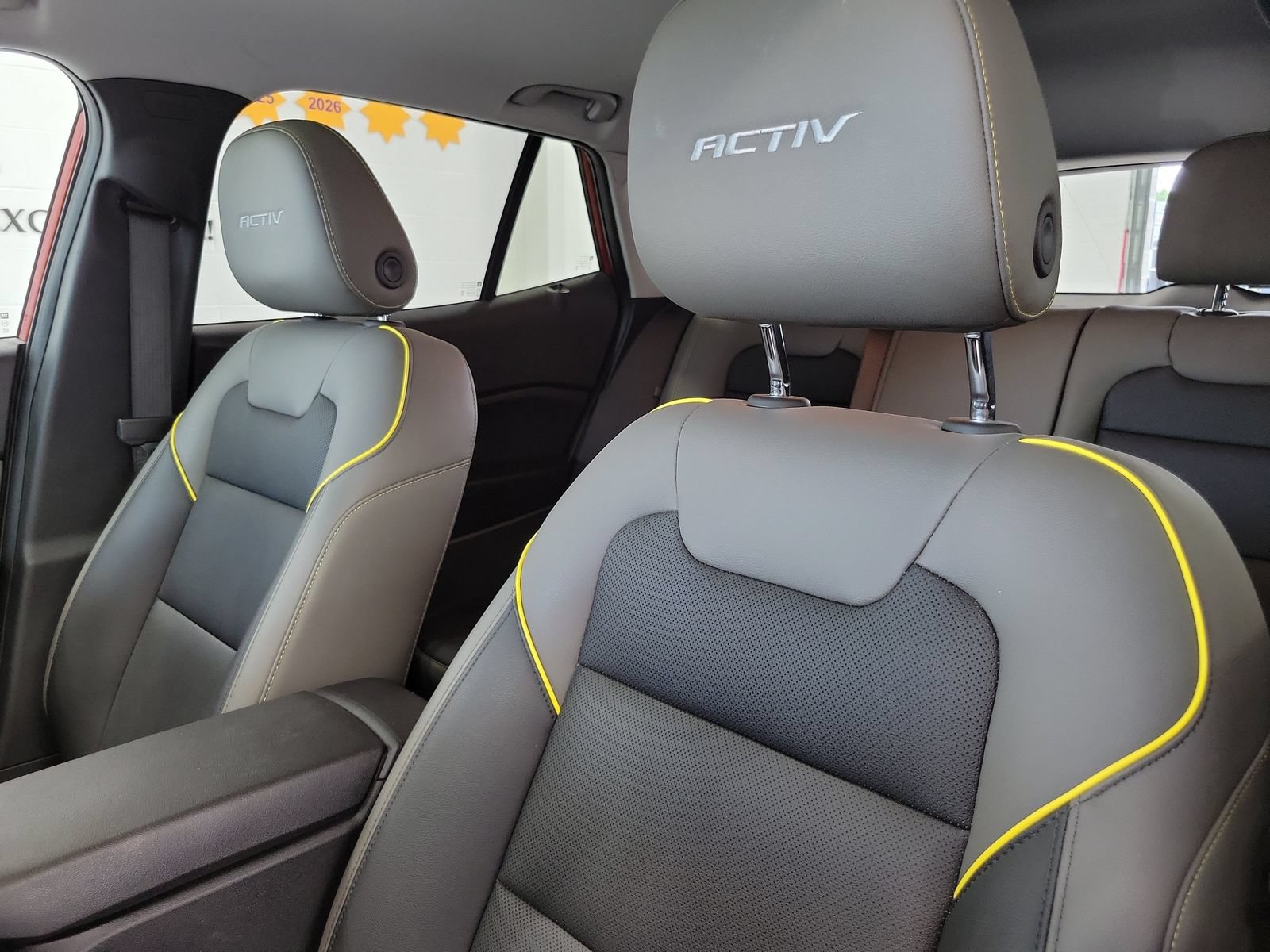 Used 2024 Chevrolet Trax ACTIV w/ Sunroof Package FWD image 11