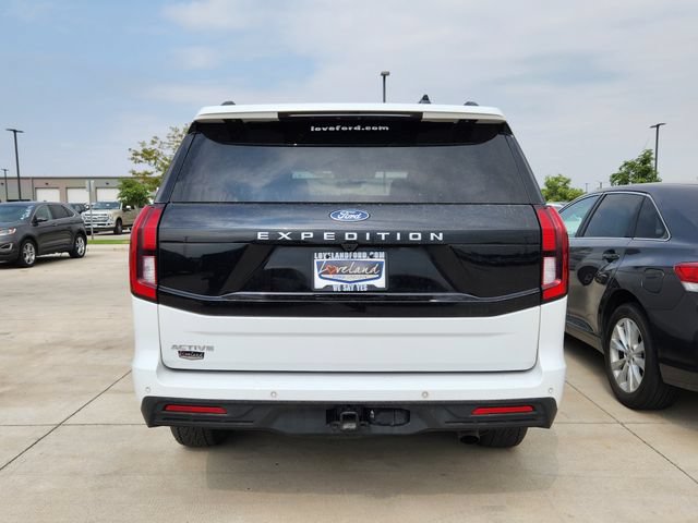Certified 2025 Ford Expedition Active AWD/4WD image 3
