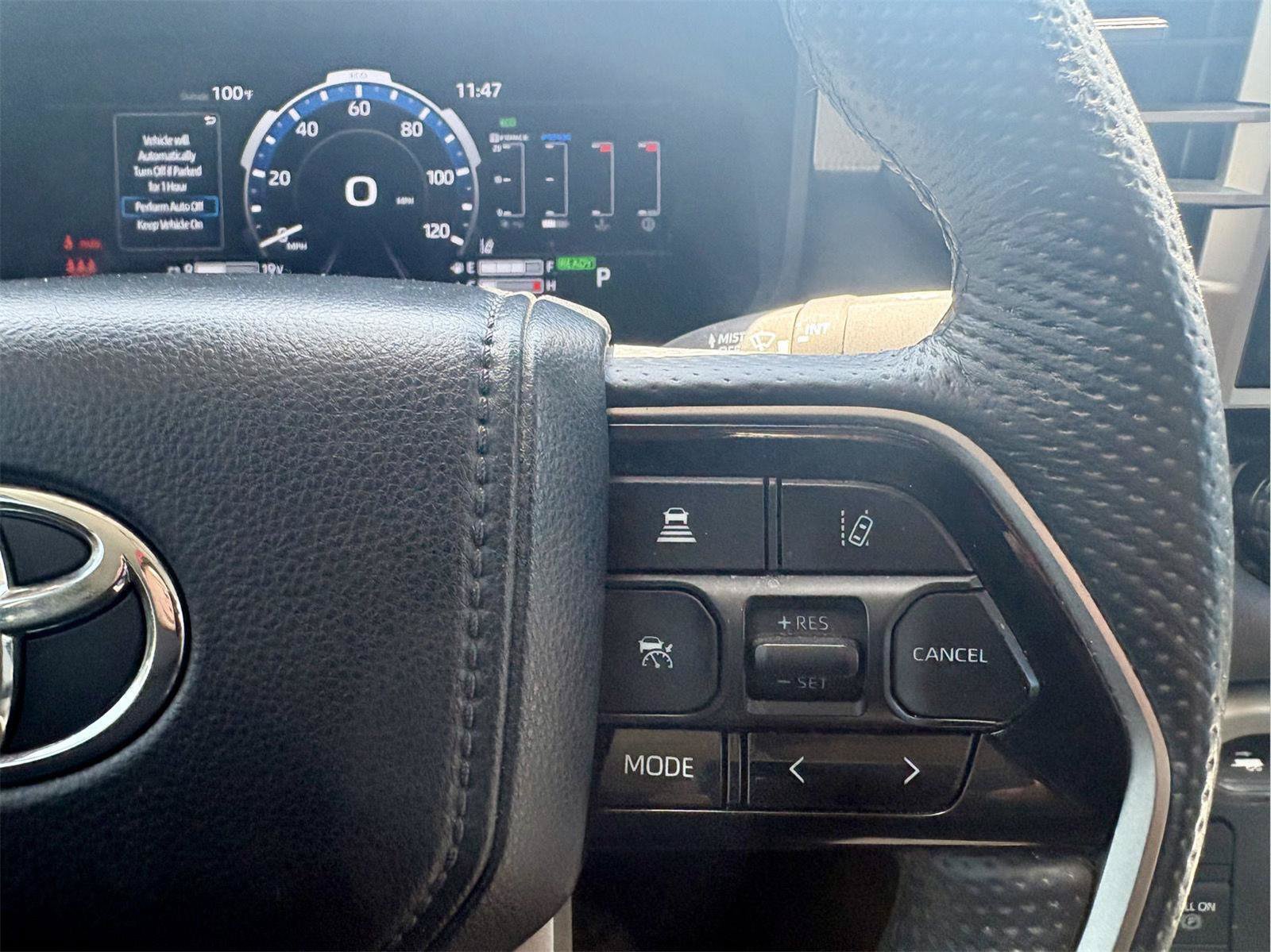 Used 2024 Toyota Tundra Limited AWD/4WD image 19