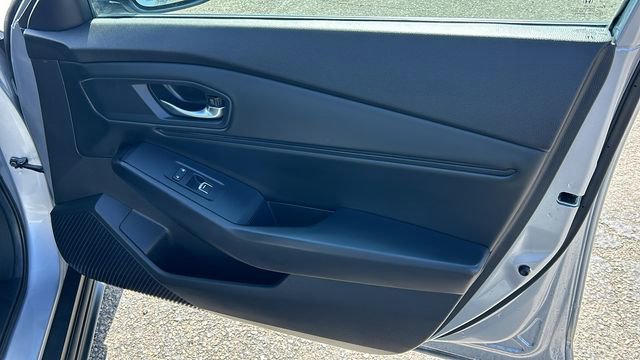 Used 2023 Honda Accord EX image 8