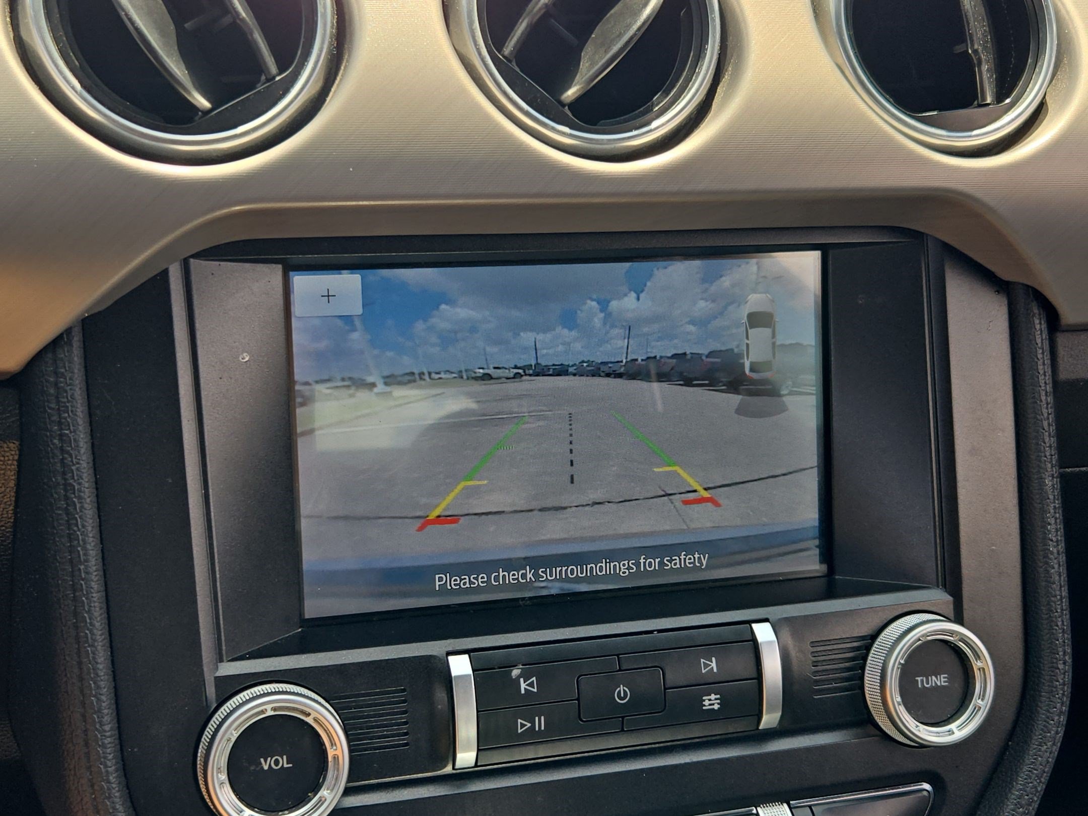 Certified 2020 Ford Mustang Premium RWD image 23