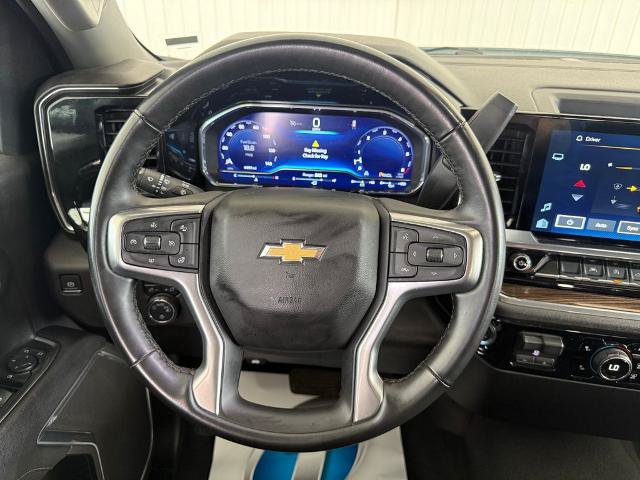 Used 2025 Chevrolet Silverado 1500 LT RWD image 14
