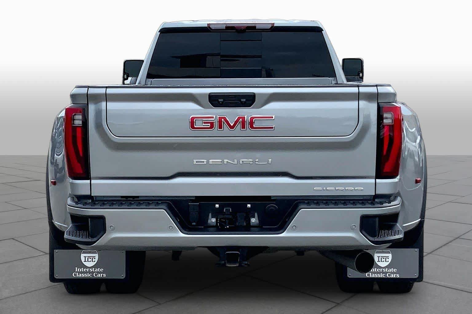 Used 2026 GMC Sierra 3500 Denali w/ Denali Reserve Package AWD/4WD image 5