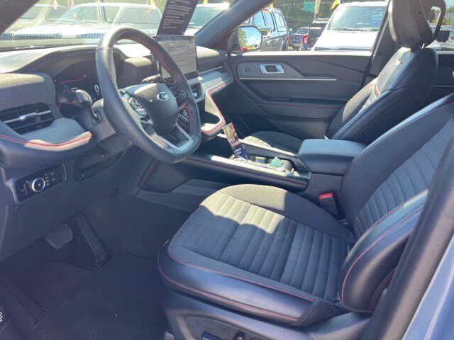 Certified 2026 Ford Explorer ST-Line AWD/4WD image 7