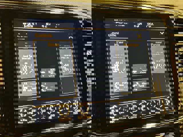 Used 2021 Jeep Grand Cherokee Laredo X image 18