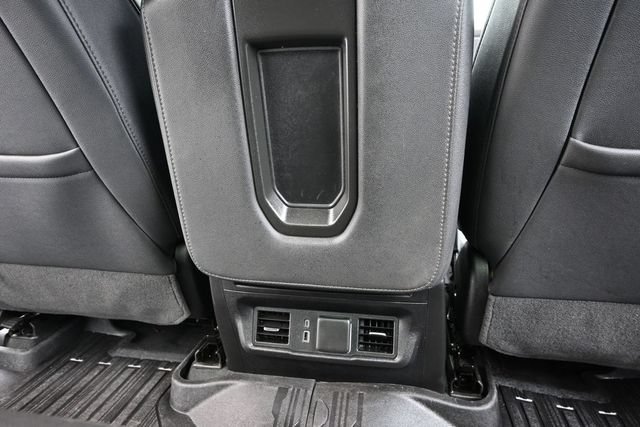 Used 2025 GMC Sierra 2500 SLT AWD/4WD image 34