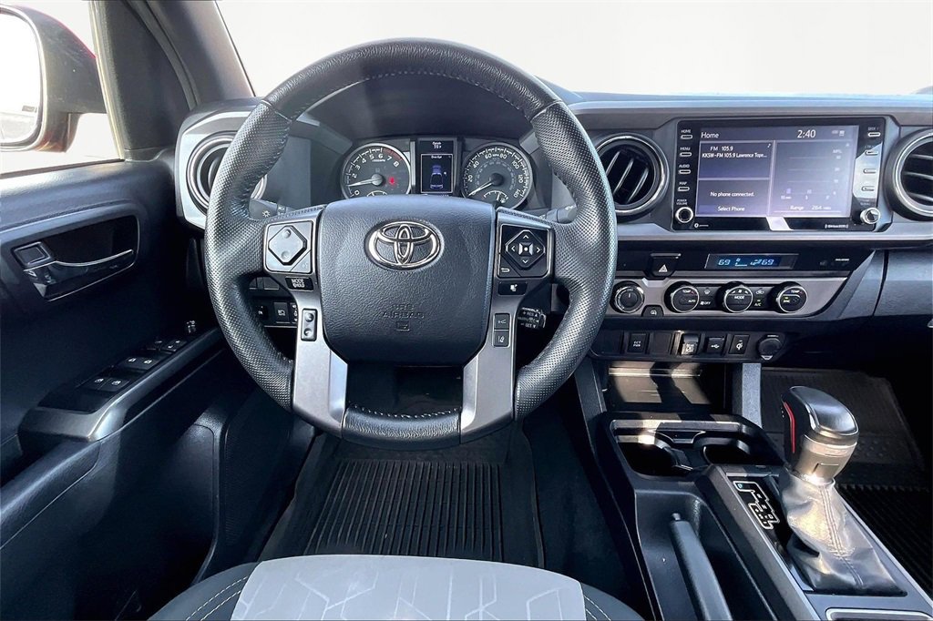 Used 2022 Toyota Tacoma TRD Sport image 5