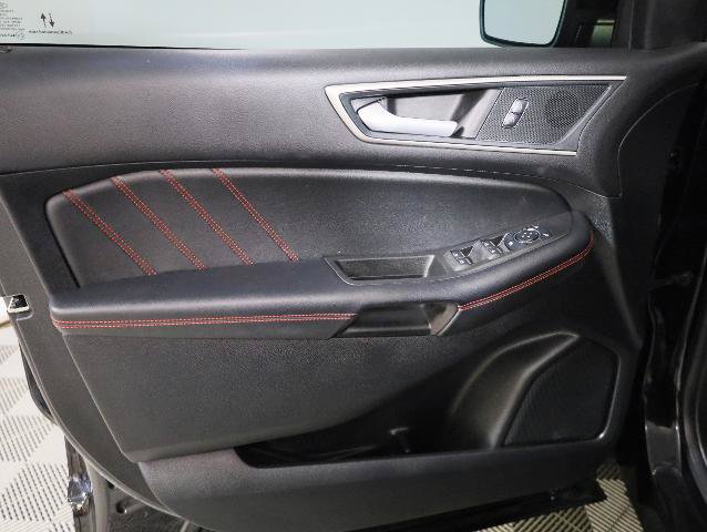Certified 2024 Ford Edge ST-Line AWD/4WD image 25