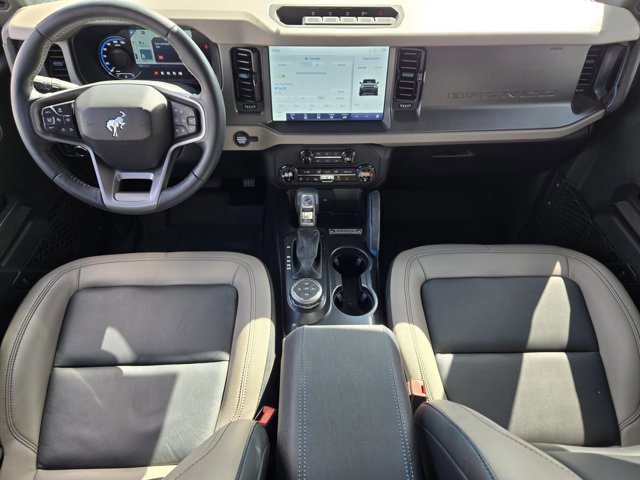 Certified 2024 Ford Bronco Wildtrak AWD/4WD image 25
