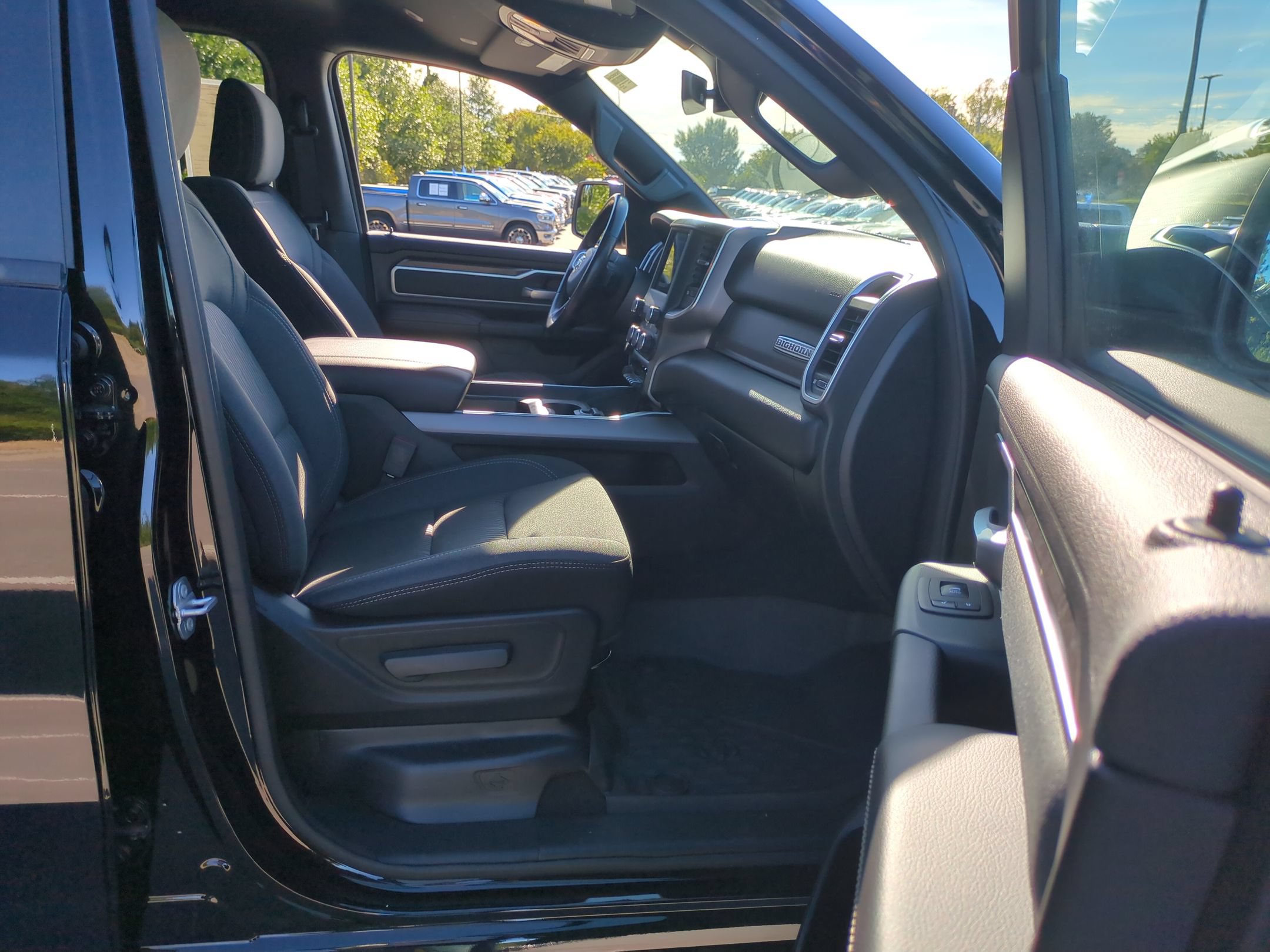 Used 2021 RAM 1500 Big Horn AWD/4WD image 37