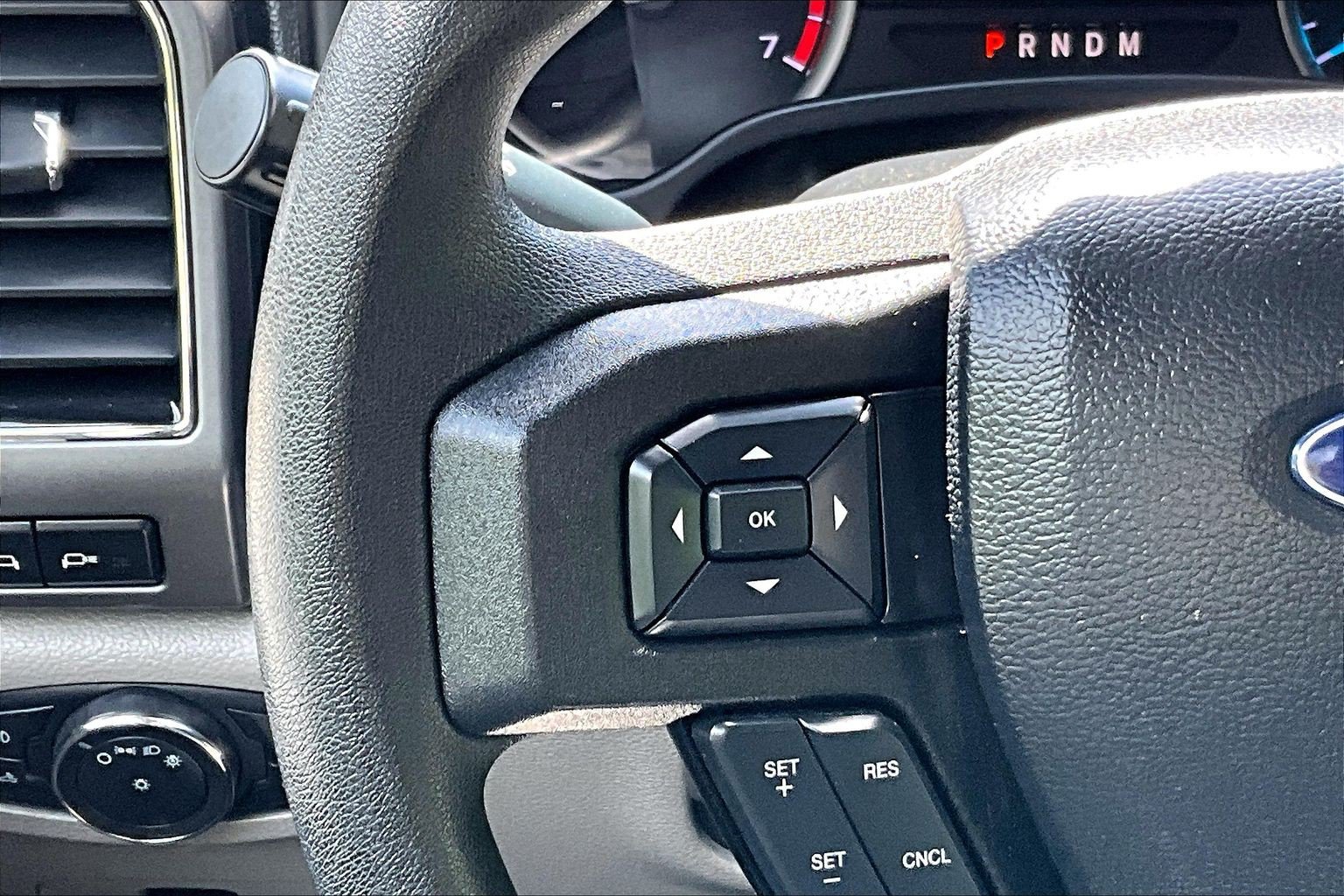 Certified 2020 Ford F350 XLT w/ XLT Premium Package AWD/4WD image 20