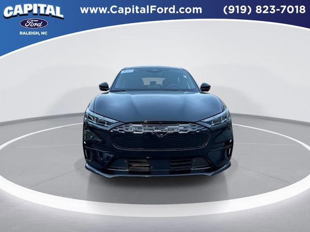 Certified 2025 Ford Mustang Mach-E GT image 9