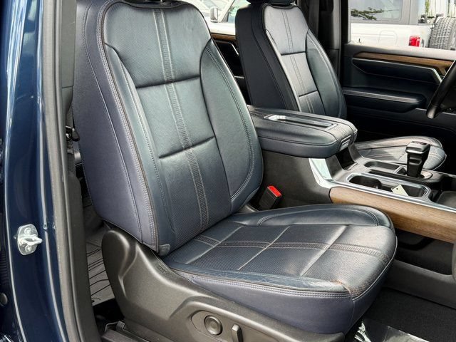 Used 2022 Chevrolet Silverado 1500 High Country w/ High Country Premium Package AWD/4WD image 38