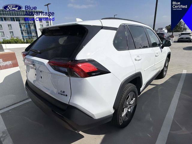 Used 2024 Toyota RAV4 LE AWD/4WD image 17
