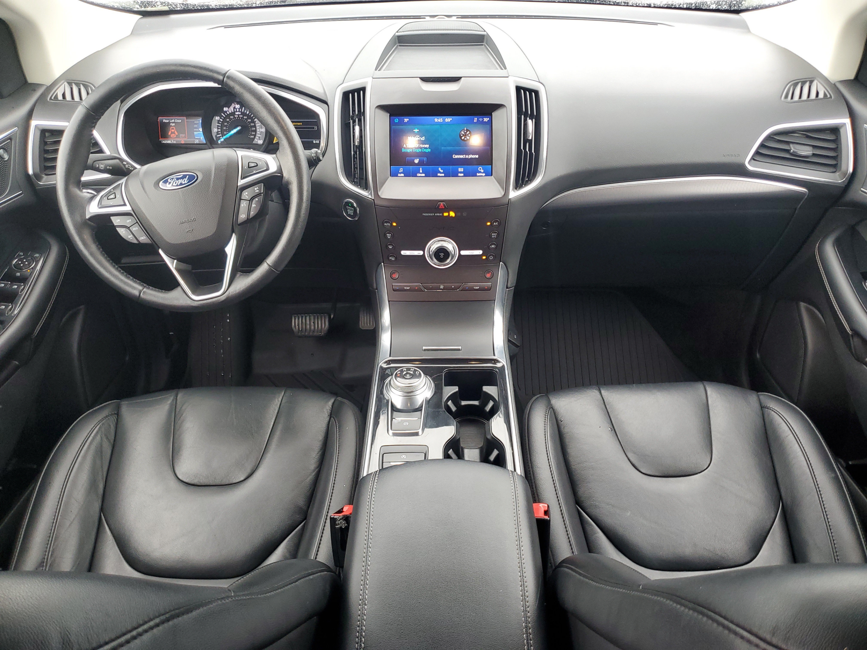 Certified 2020 Ford Edge Titanium AWD/4WD image 12