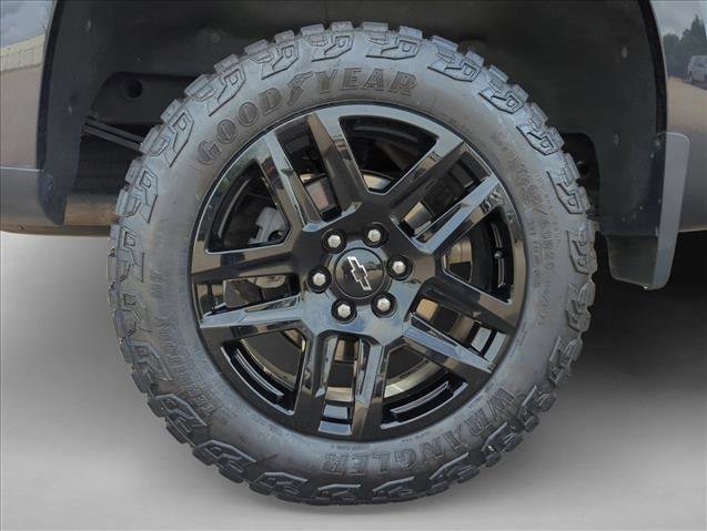 Used 2023 Chevrolet Silverado 1500 LT Trail Boss w/ Protection Package AWD/4WD image 24