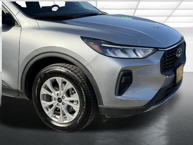 Certified 2023 Ford Escape Active image 5