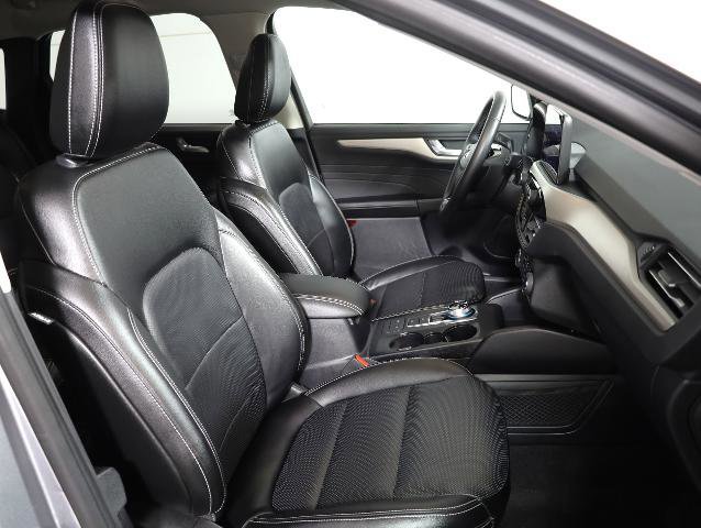 Certified 2022 Ford Escape SEL image 9