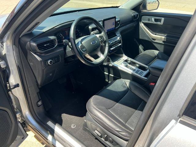 Certified 2023 Ford Explorer Limited RWD image 10