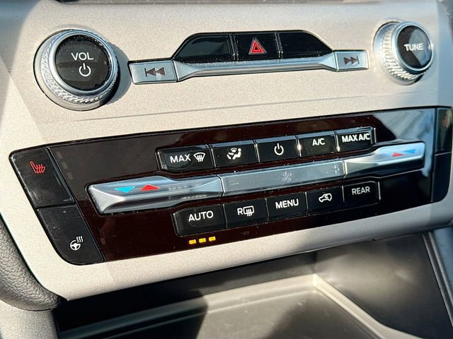 Certified 2023 Ford Explorer XLT w/ Equipment Group 202A image 18