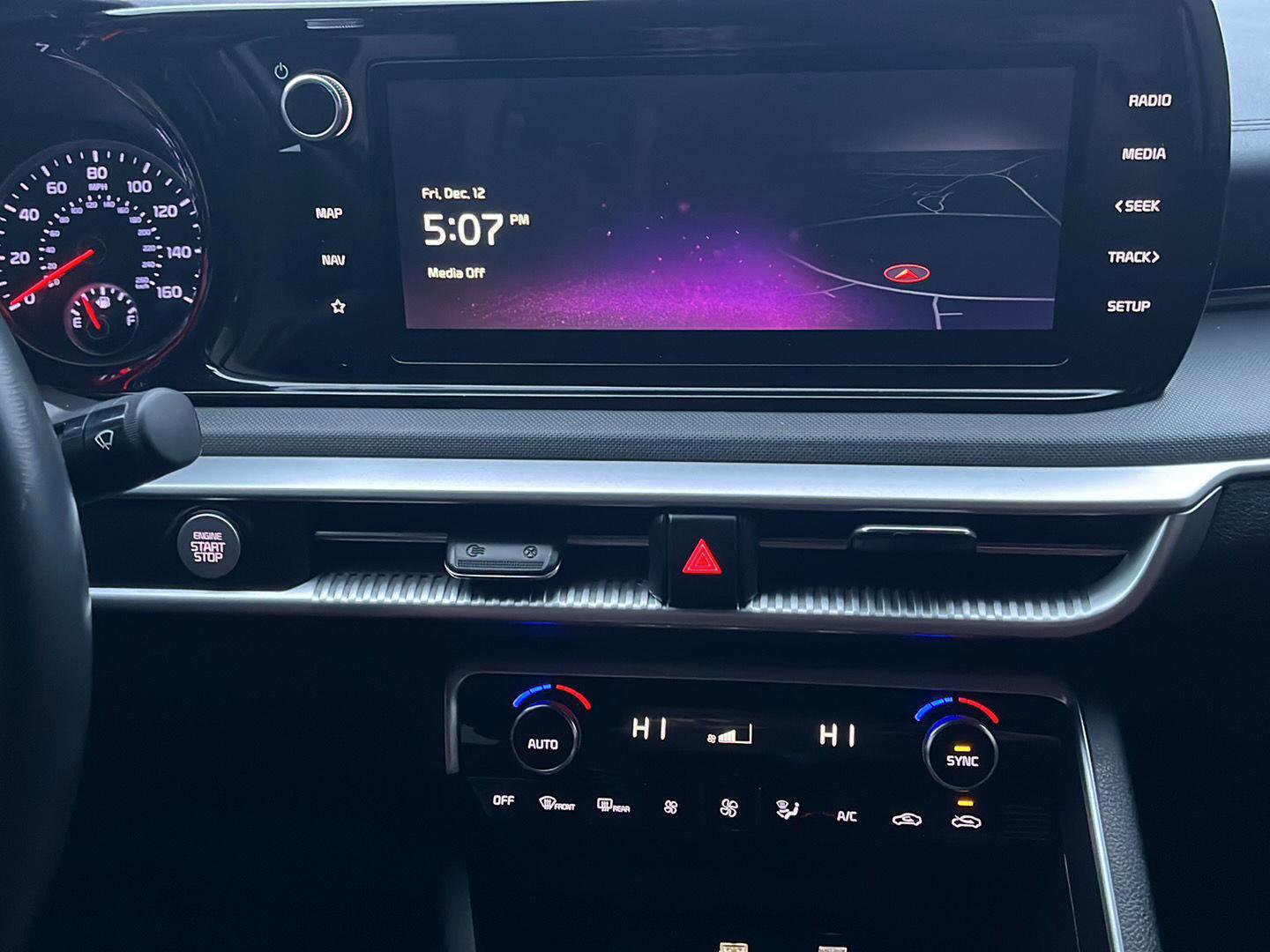 Used 2023 Kia K5 GT-Line w/ GT-Line Premium Package image 9