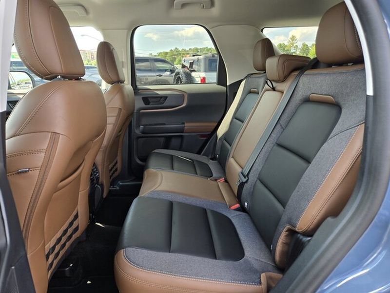 Certified 2024 Ford Bronco Sport Outer Banks AWD/4WD image 13