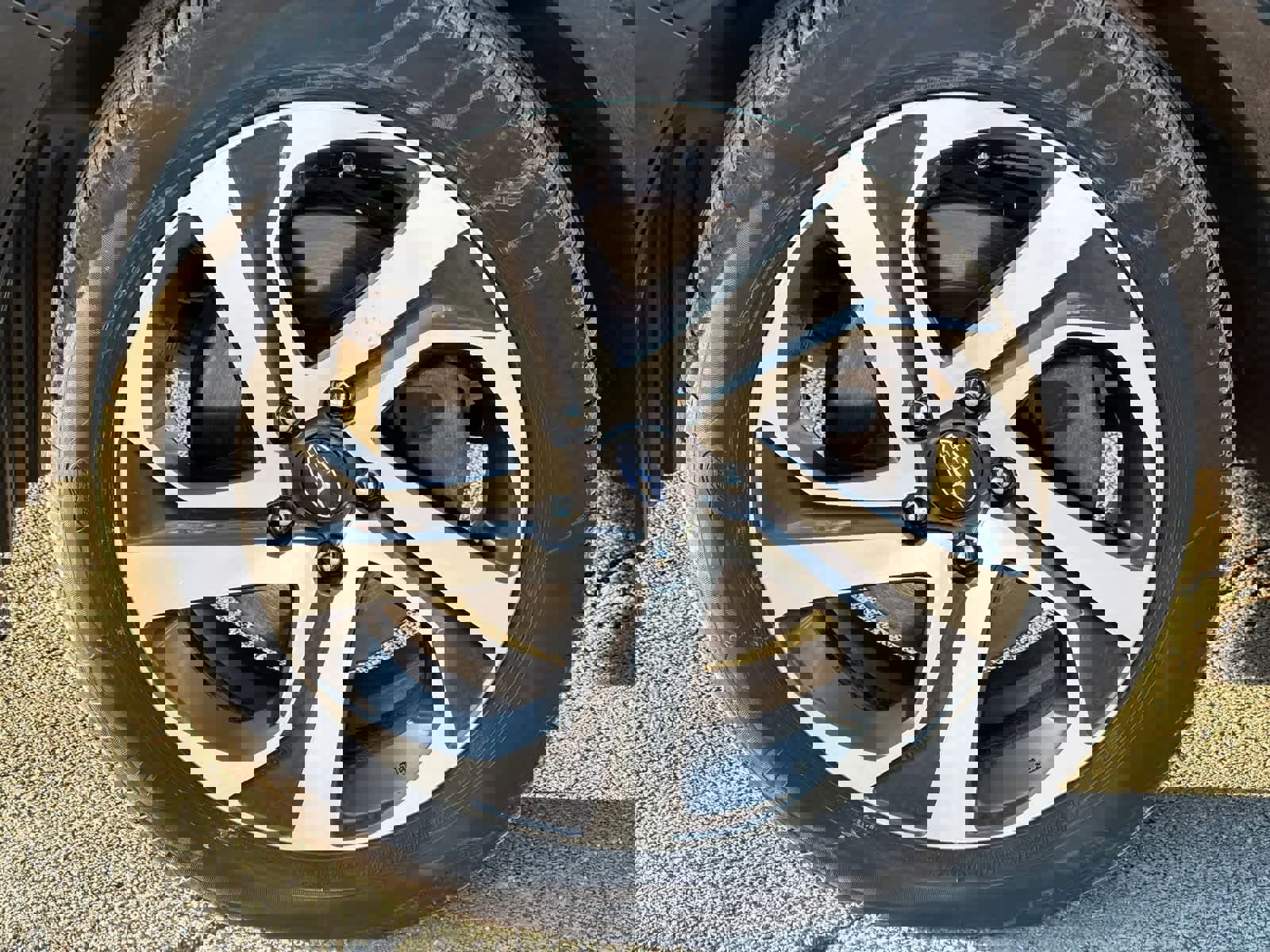 Used 2022 Subaru Legacy Limited image 14