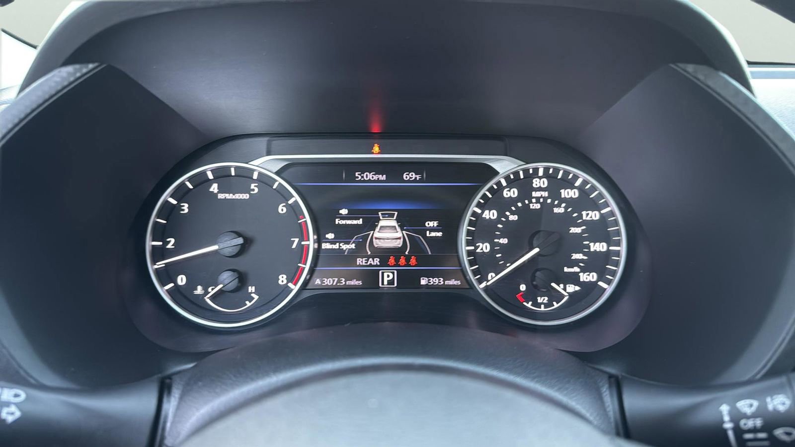 Used 2024 Nissan Sentra SV image 14