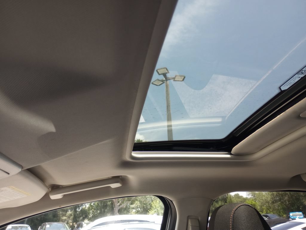 Certified 2021 Ford EcoSport SE w/ SE Appearance Package FWD image 25