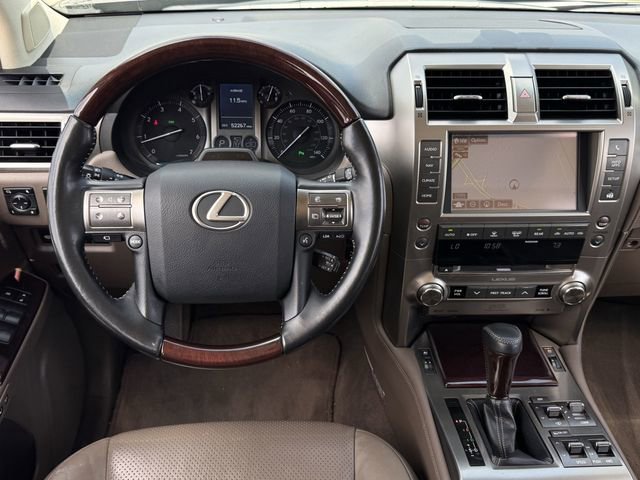 Used 2019 Lexus GX 460 Luxury AWD/4WD image 10