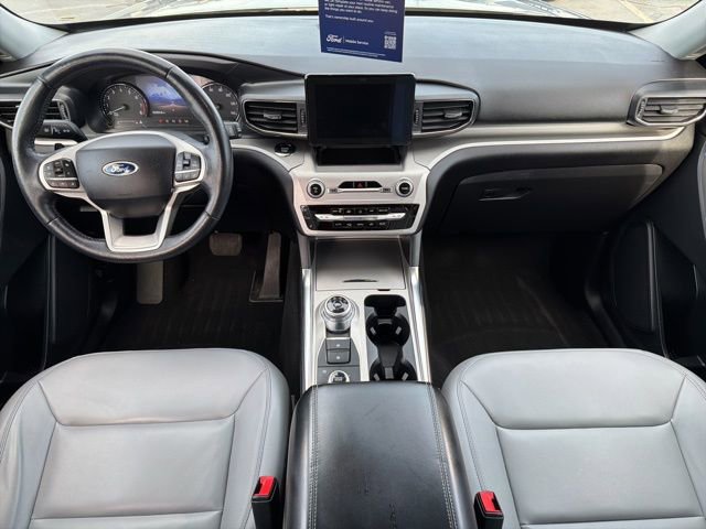Certified 2021 Ford Explorer XLT w/ Equipment Group 202A AWD/4WD image 14