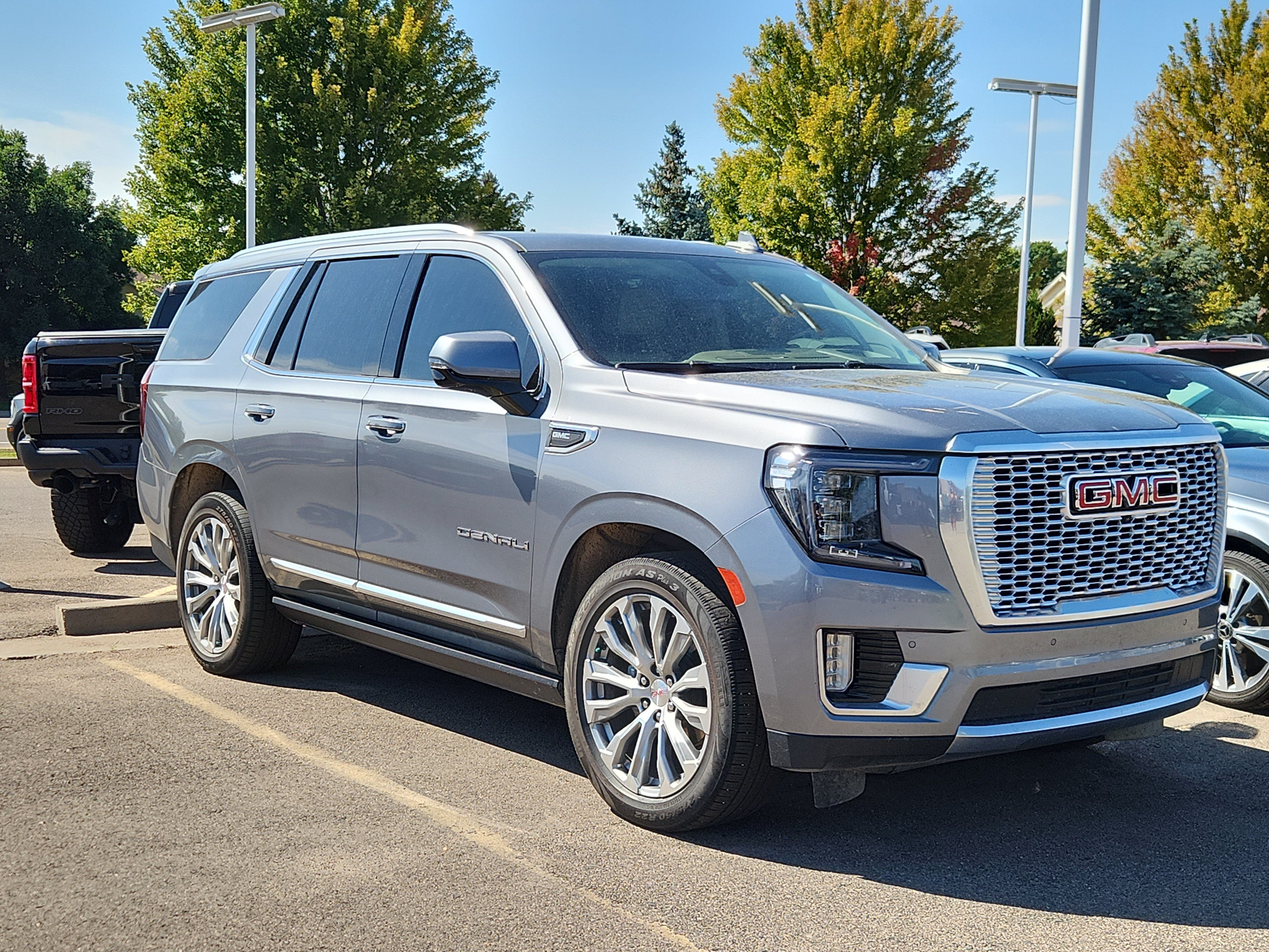 Used 2022 GMC Yukon Denali w/ Max Trailering Package AWD/4WD image 4