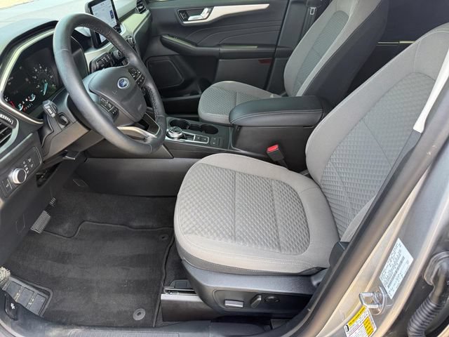 Certified 2021 Ford Escape SE w/ SE Sport Appearance Package FWD image 11