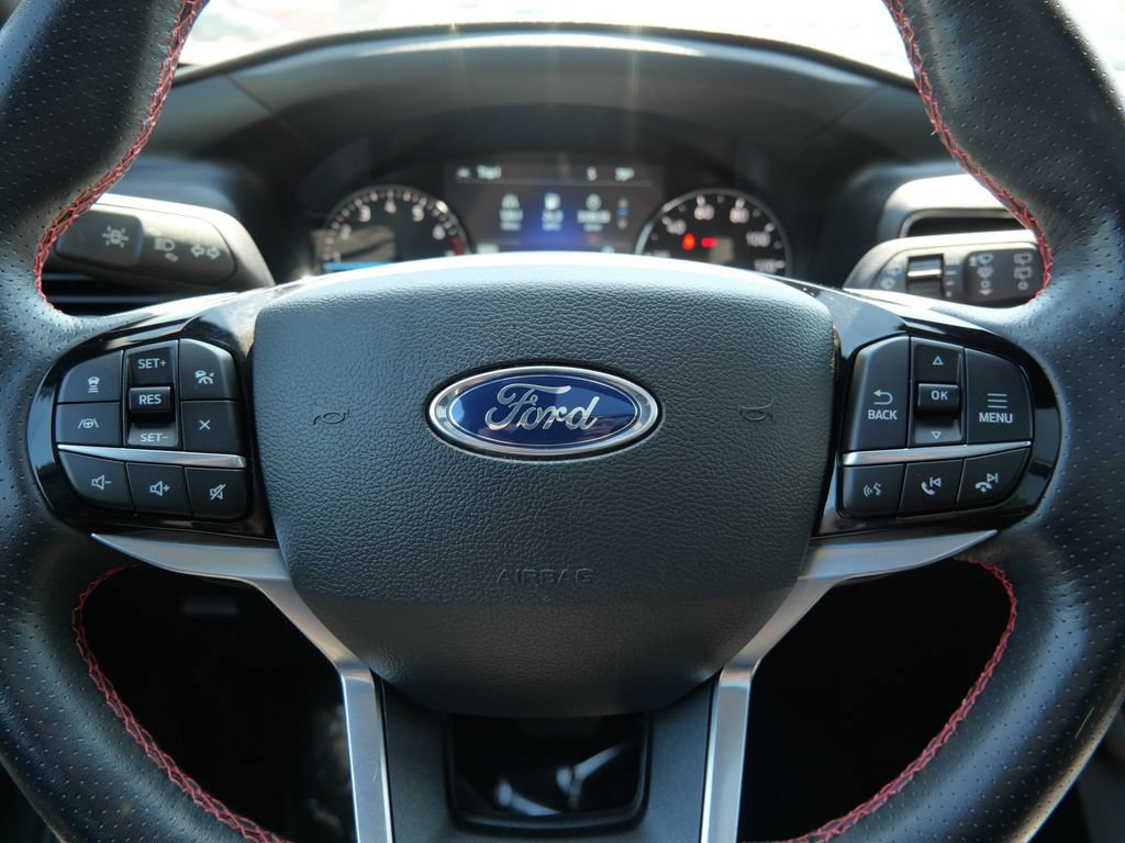 Certified 2023 Ford Explorer ST-Line w/ Class IV Trailer Tow Package AWD/4WD image 23