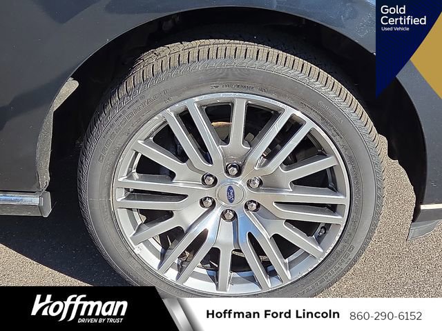 Certified 2022 Ford Expedition Limited image 9