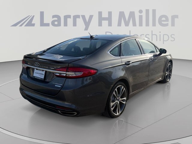 Certified 2017 Ford Fusion Titanium FWD image 5