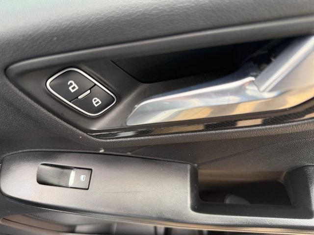 Certified 2025 Ford Escape ST-Line FWD image 26