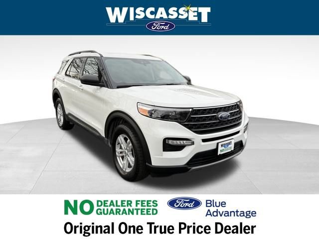 Certified 2022 Ford Explorer XLT w/ Equipment Group 202A image 8