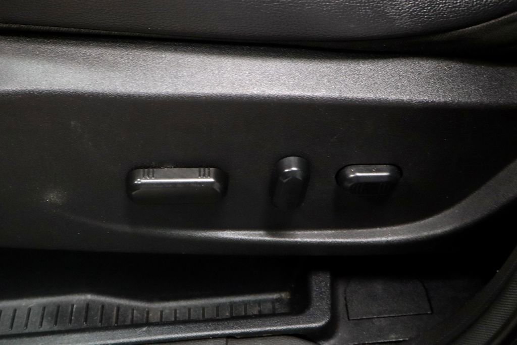 Certified 2017 Ford Escape Titanium image 26