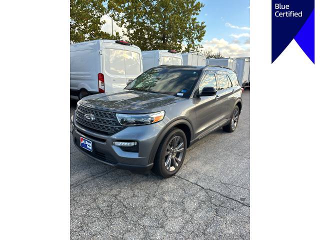 Certified 2023 Ford Explorer XLT w/ Equipment Group 202A AWD/4WD image 1