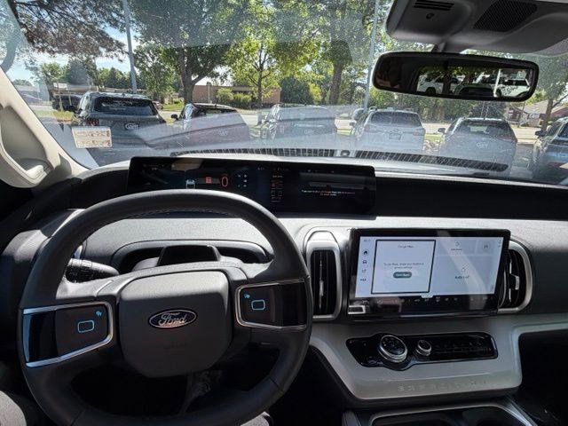 Certified 2025 Ford Expedition Active AWD/4WD image 20