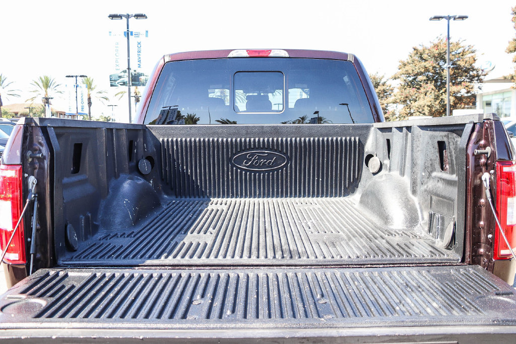Certified 2018 Ford F150 XLT w/ Equipment Group 302A Luxury RWD image 31