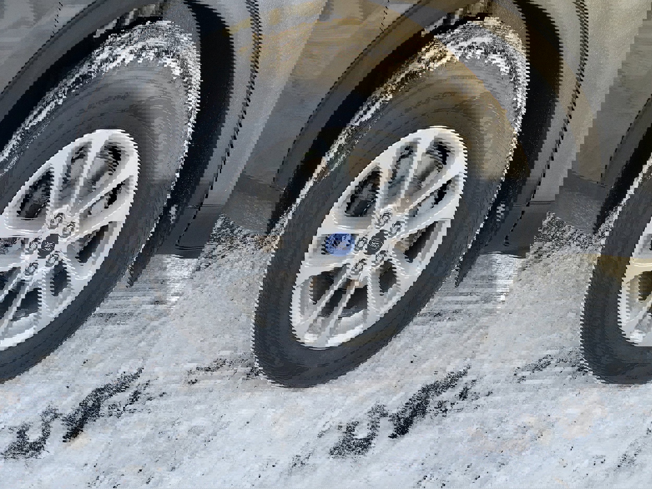 Certified 2020 Ford Escape SE image 5