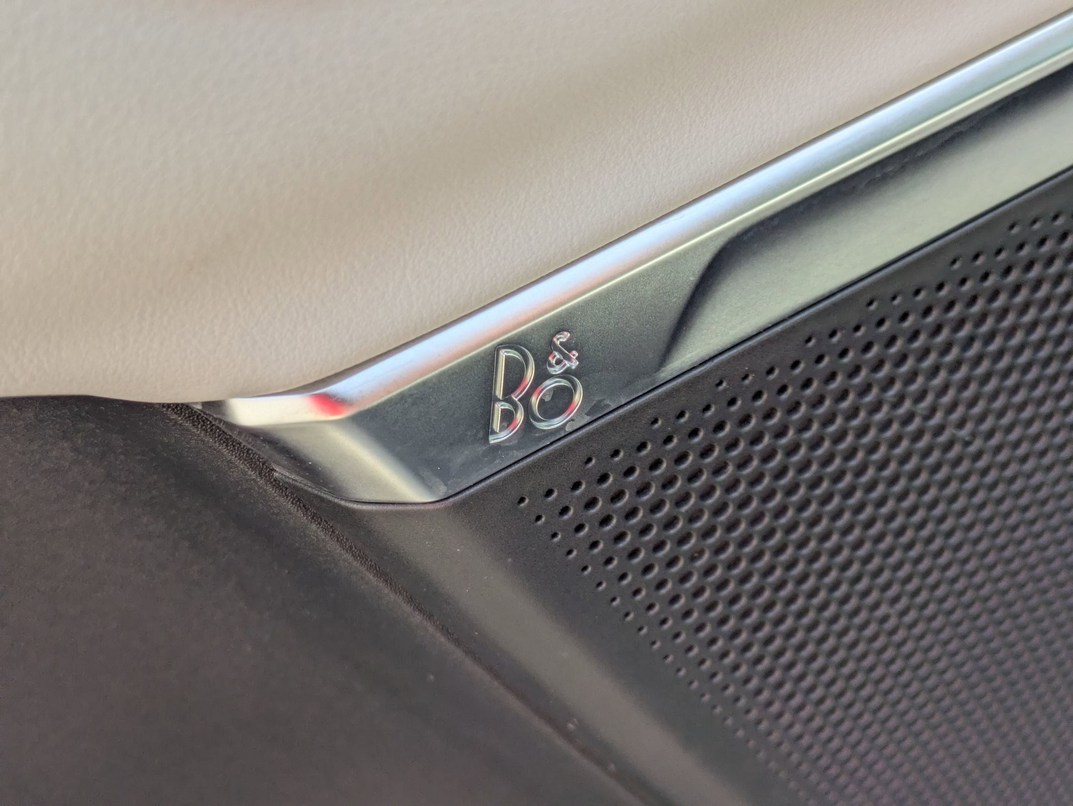 Certified 2025 Ford Expedition Platinum w/ Driver's Package image 14