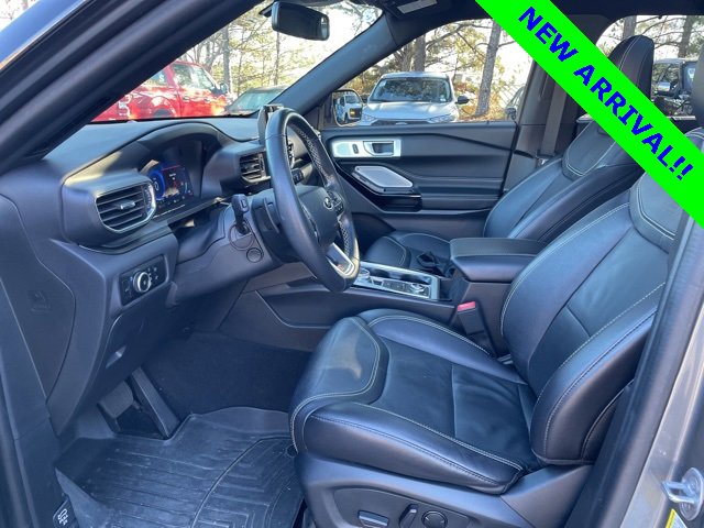 Certified 2023 Ford Explorer ST w/ Equipment Group 401A image 9