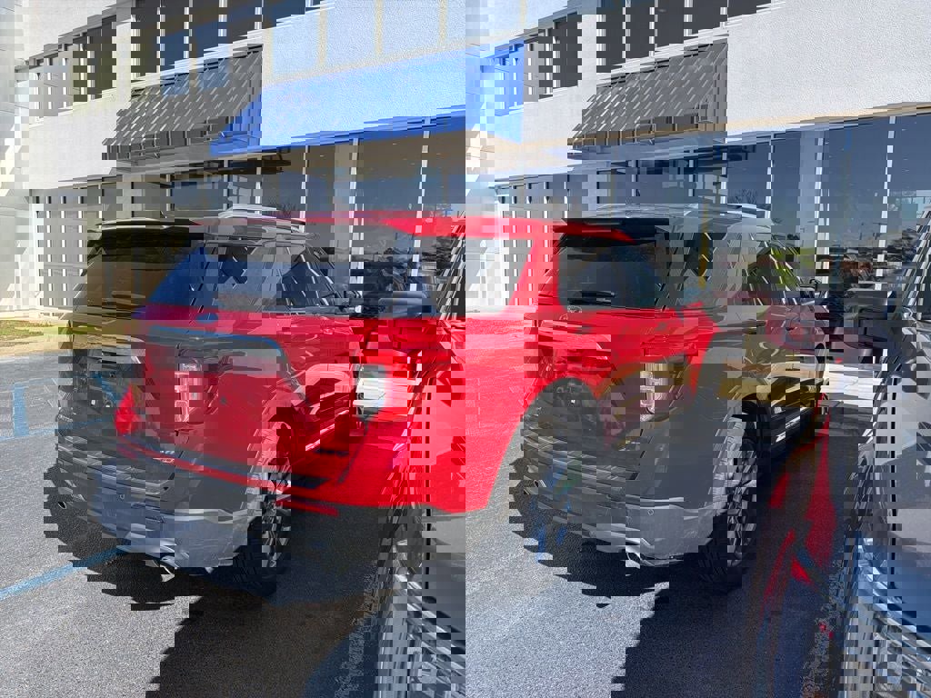 Certified 2023 Ford Explorer Limited image 5