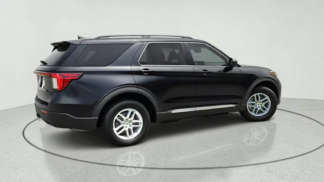 Certified 2025 Ford Explorer Active AWD/4WD image 6