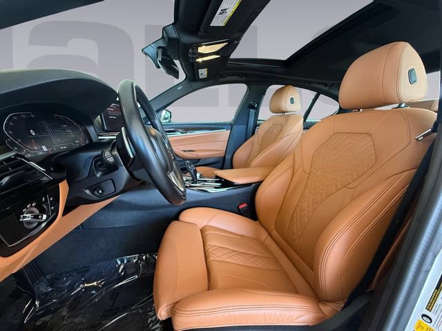 Used 2023 BMW 530i xDrive w/ Premium Package AWD/4WD image 10