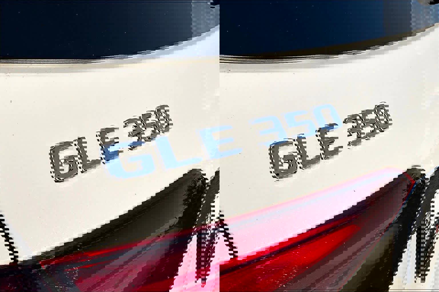 Used 2025 Mercedes-Benz GLE 350 4MATIC image 30